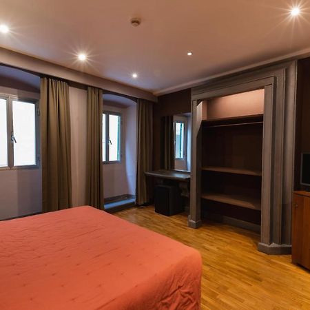 Hotel Unicorno Firenze Kültér fotó