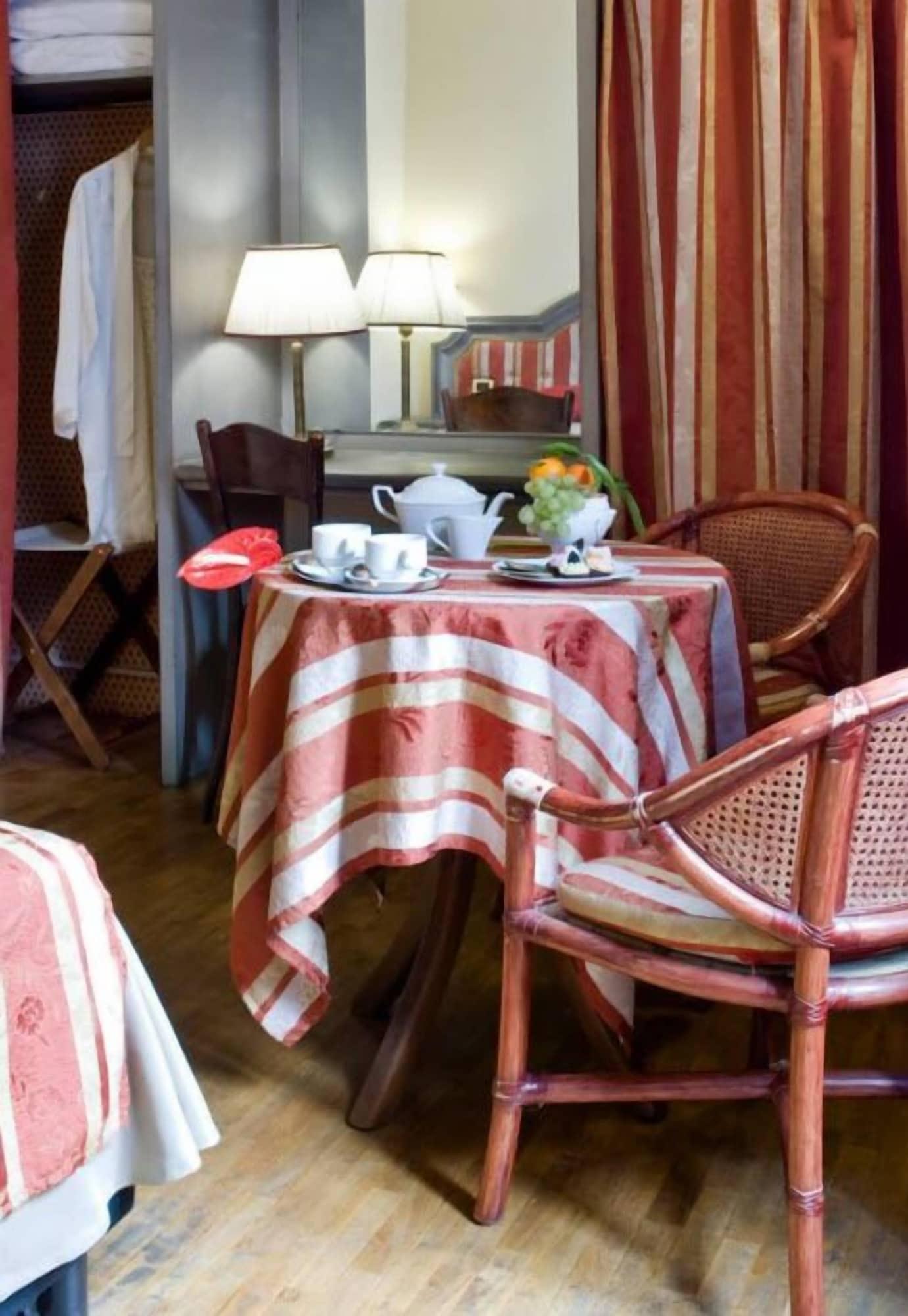 Hotel Unicorno Firenze Kültér fotó