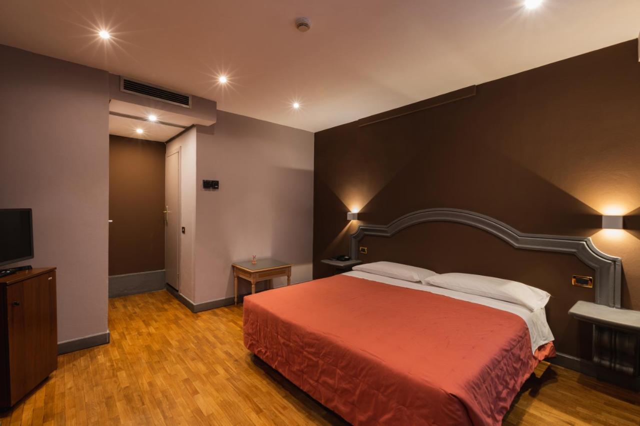 Hotel Unicorno Firenze Kültér fotó